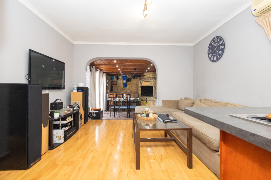 2 Bedroom Property for Sale in Bonnie Brae Western Cape